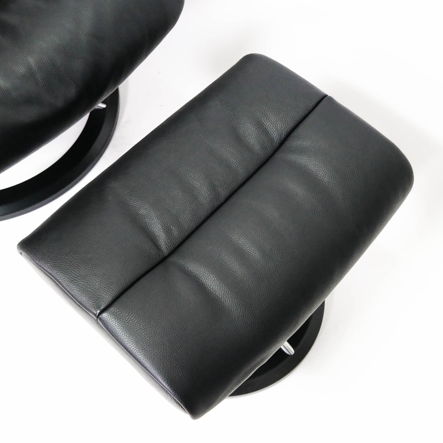 Ekornes Stressless Nordic (M) mit Hocker Signature