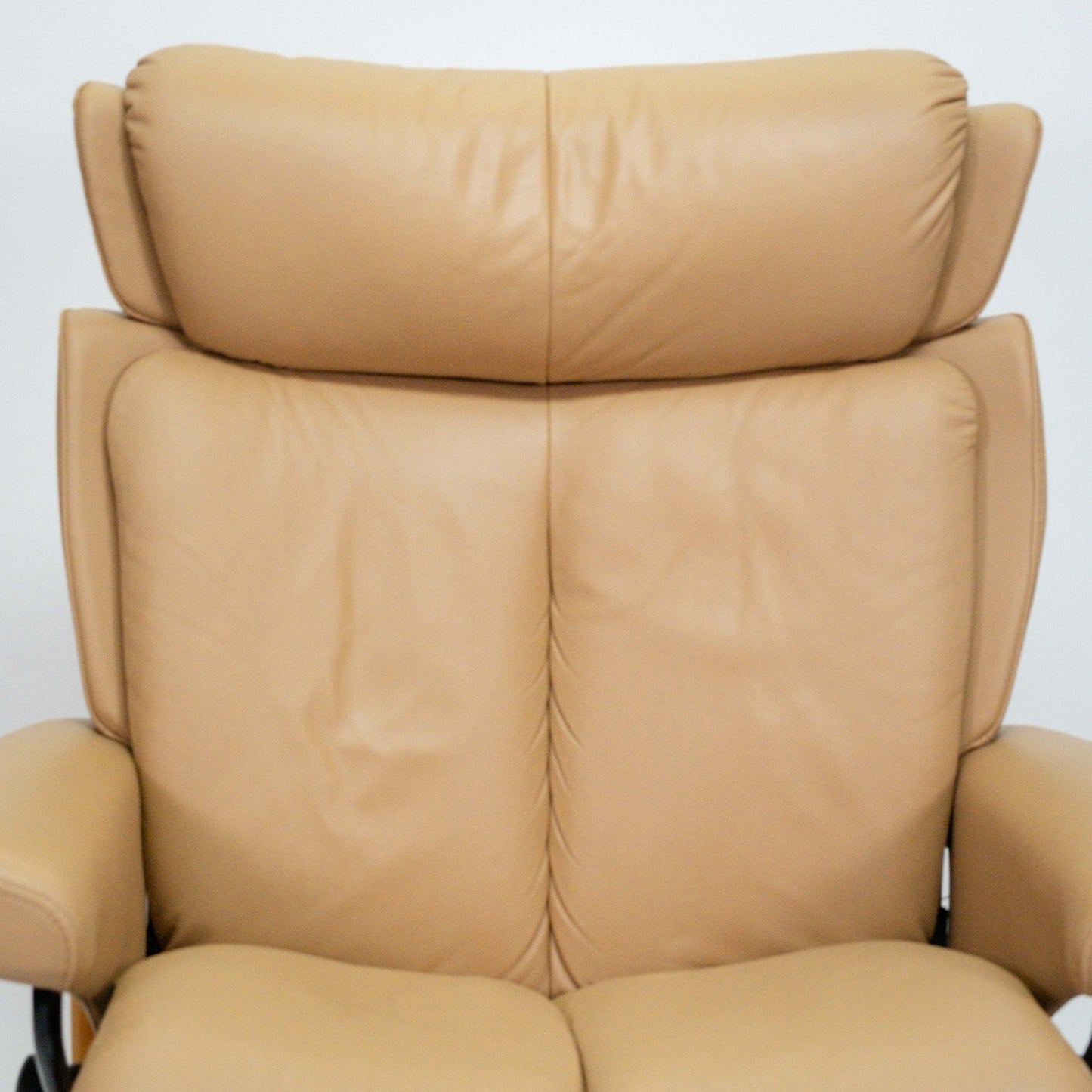 Ekornes Stressless Magic (L) mit Hocker hellbraun