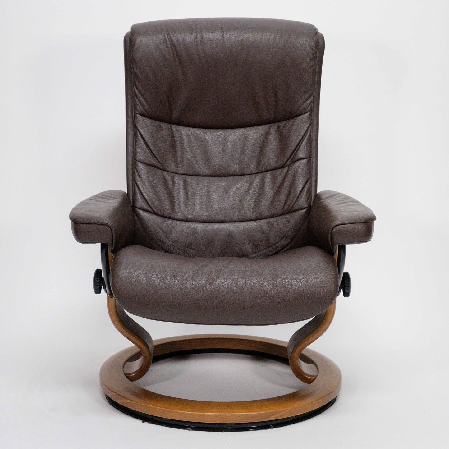 Ekornes Stressless Nordic (M) mit Hocker braun