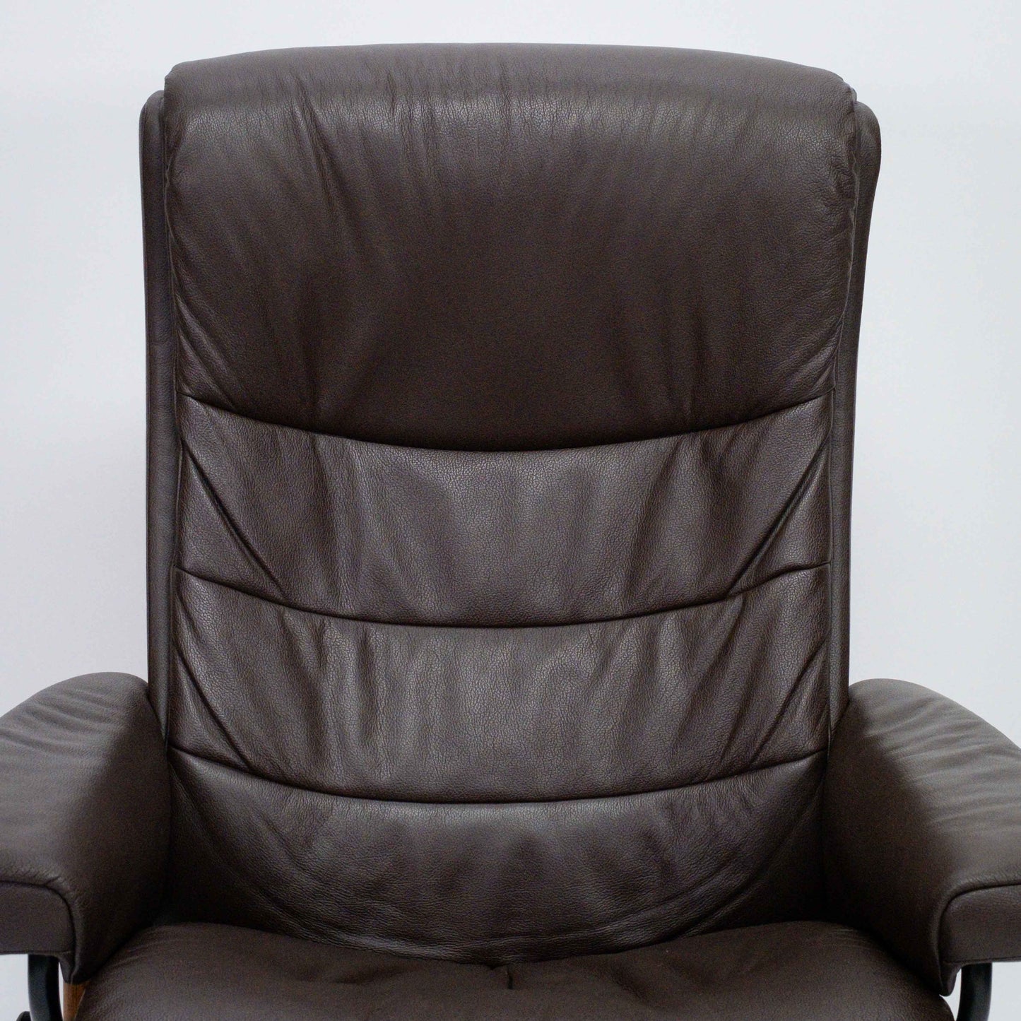 Ekornes Stressless Nordic (M) mit Hocker braun