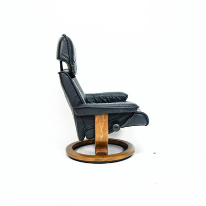 Ekornes Stressless Admiral (L) mit Hocker