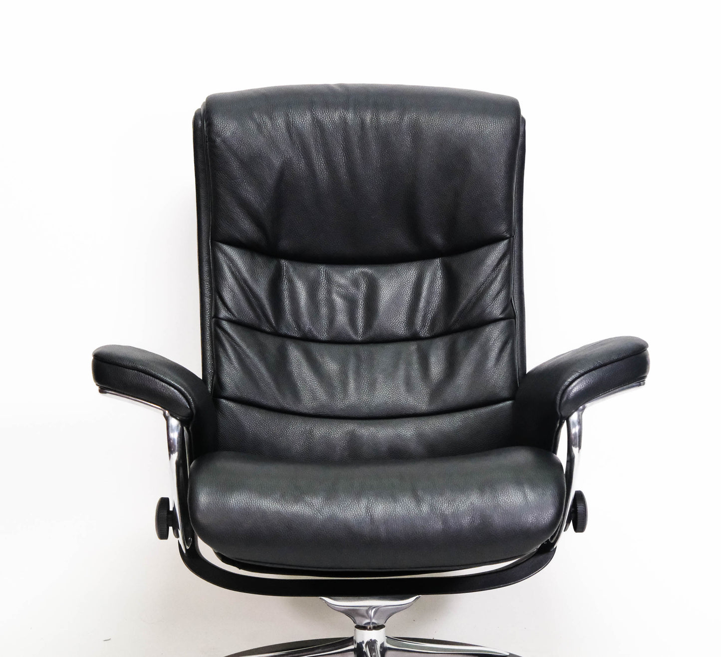 Ekornes Stressless Nordic (M) mit Hocker Signature