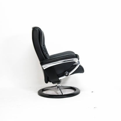 Ekornes Stressless Nordic (M) mit Hocker Signature