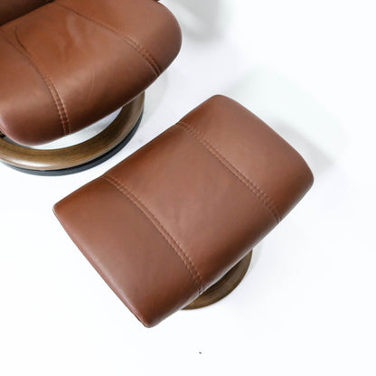 Ekornes Stressless Consul (S) mit Hocker