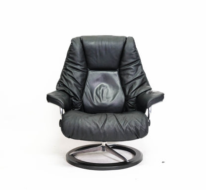 Ekornes Stressless Live (L) mit Hocker Signature