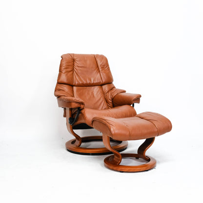 Ekornes Stressless Reno (M) mit Hocker