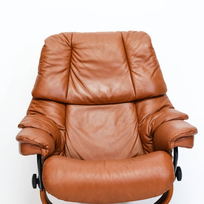 Ekornes Stressless Reno (M) mit Hocker