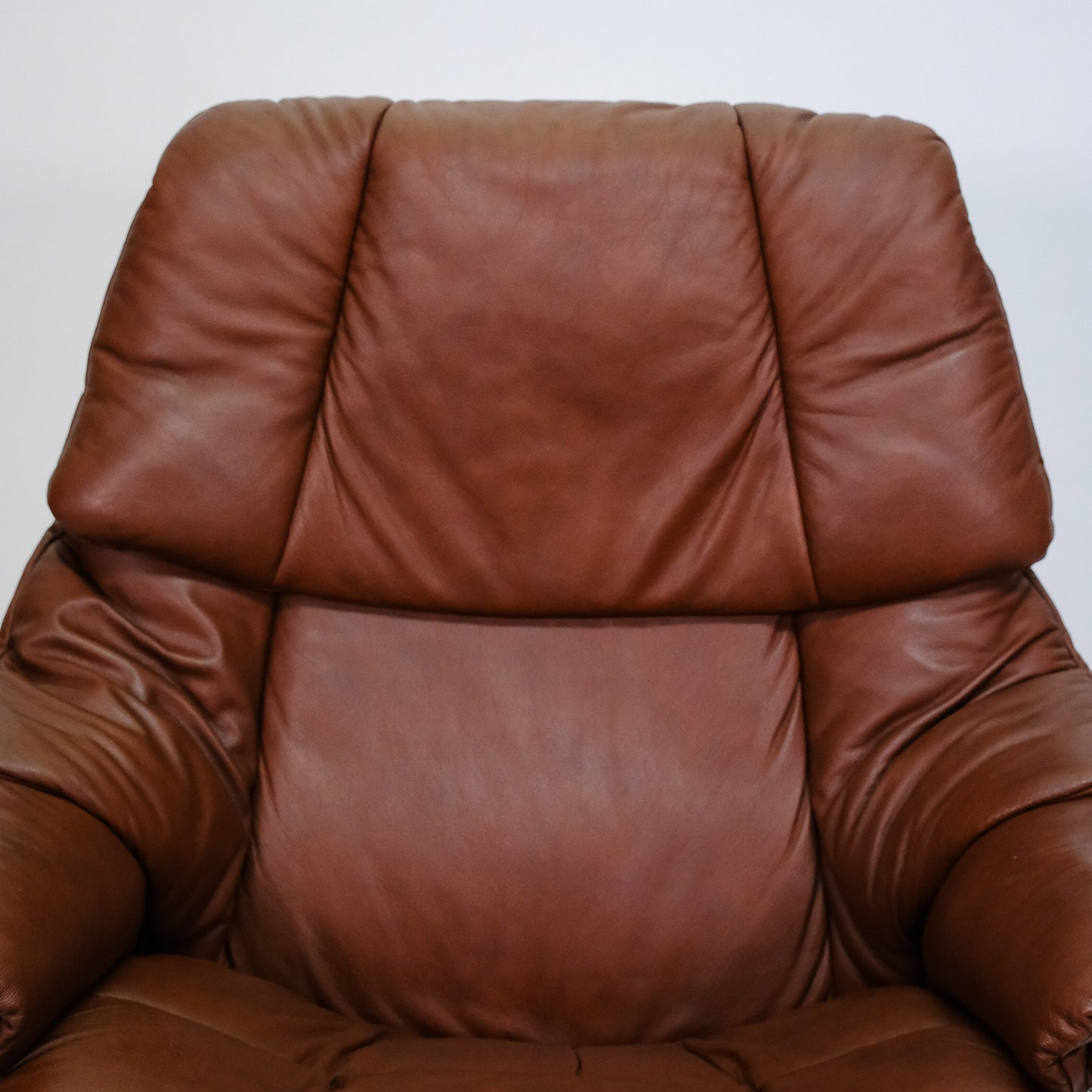Ekornes Stressless Reno (L) mit Hocker braun