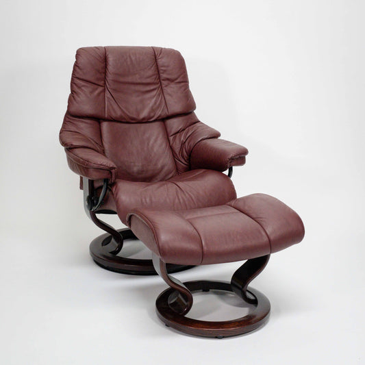 Ekornes Stressless Reno (M) mit Hocker bordeaux II