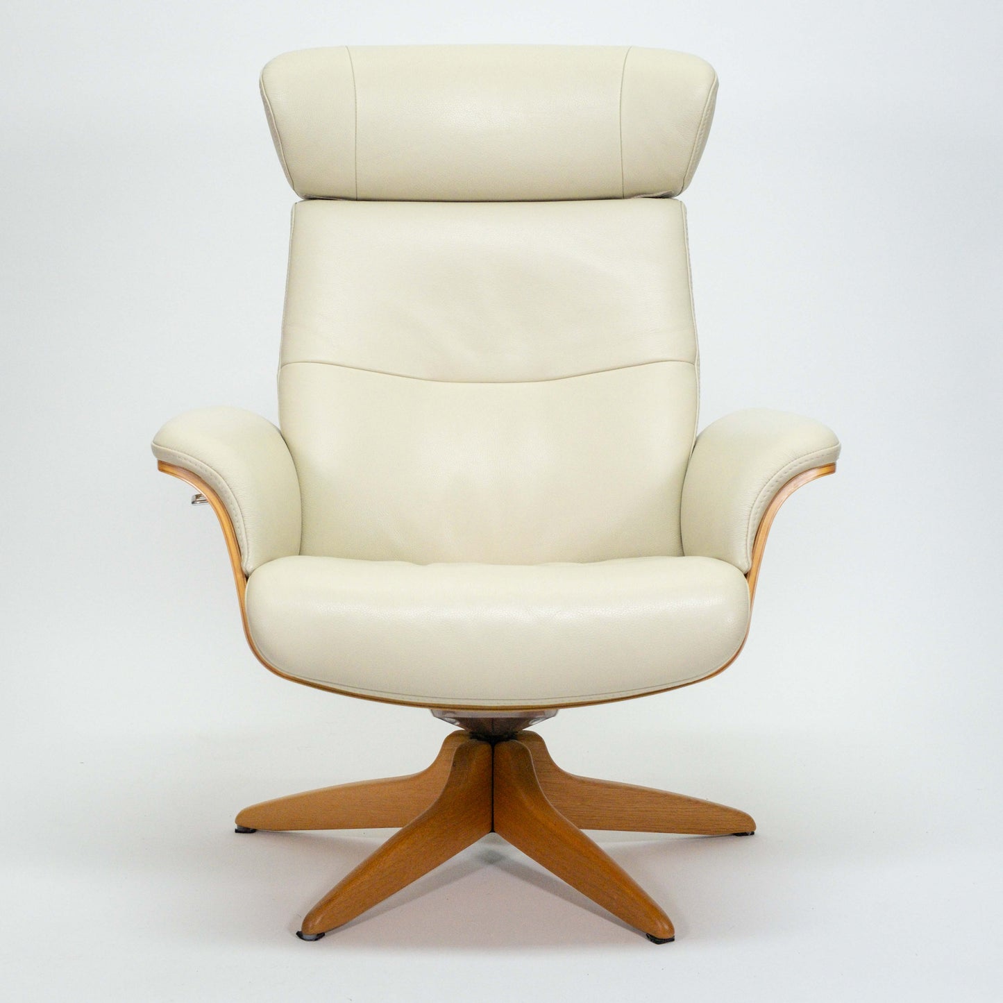 Conform Timeout mit Hocker beige