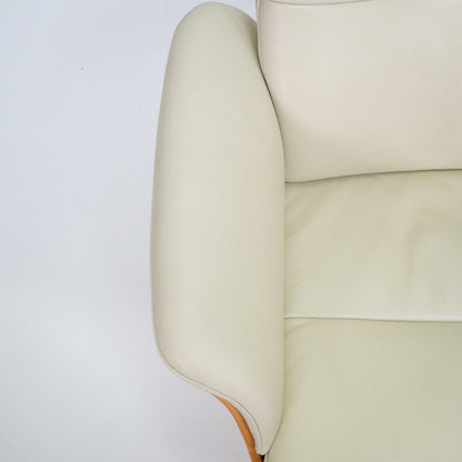 Conform Timeout mit Hocker beige