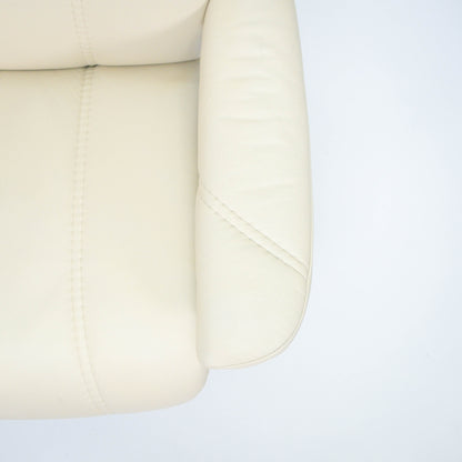 Ekornes Stressless Consul (M) mit Hocker cream