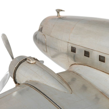 Authentic Models Flugzeugmodell Dakota DC3