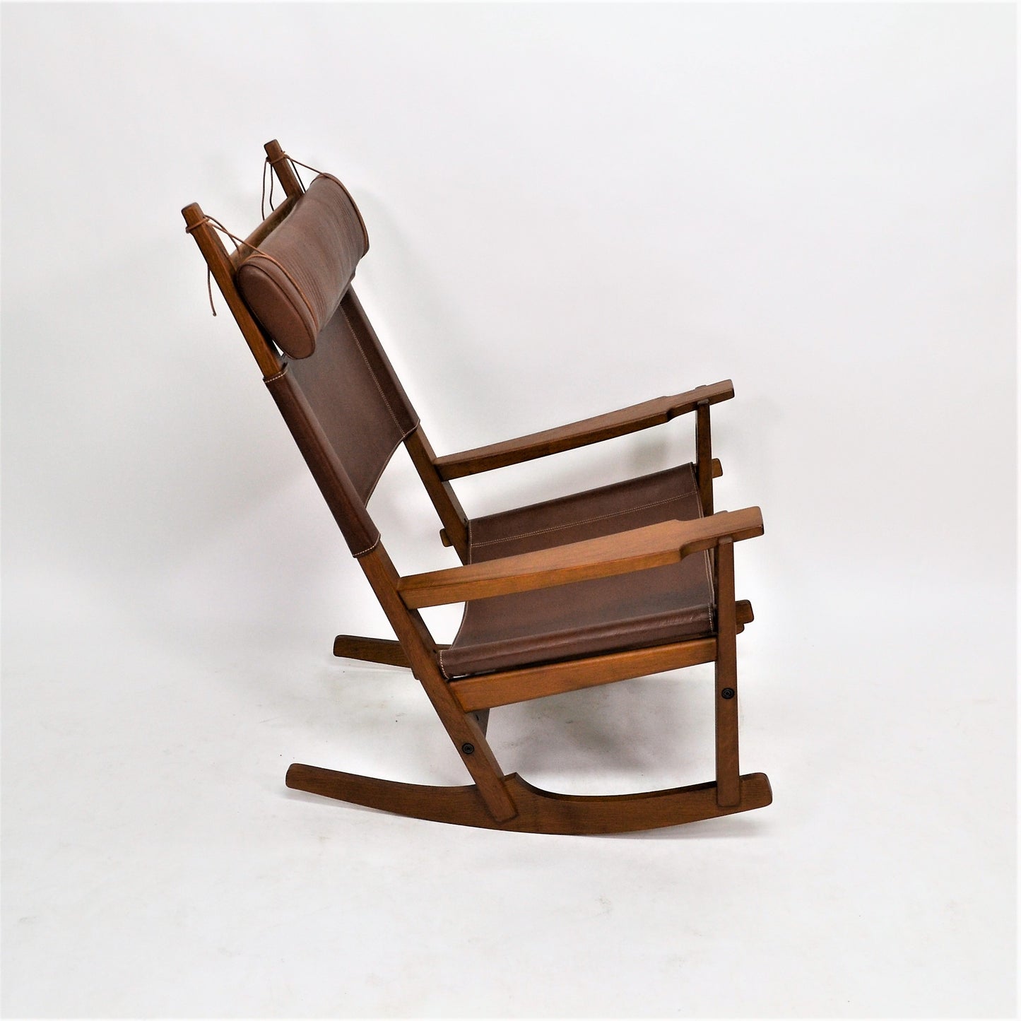 GE673 Keyhole Schaukelstuhl von Hans J. Wegner