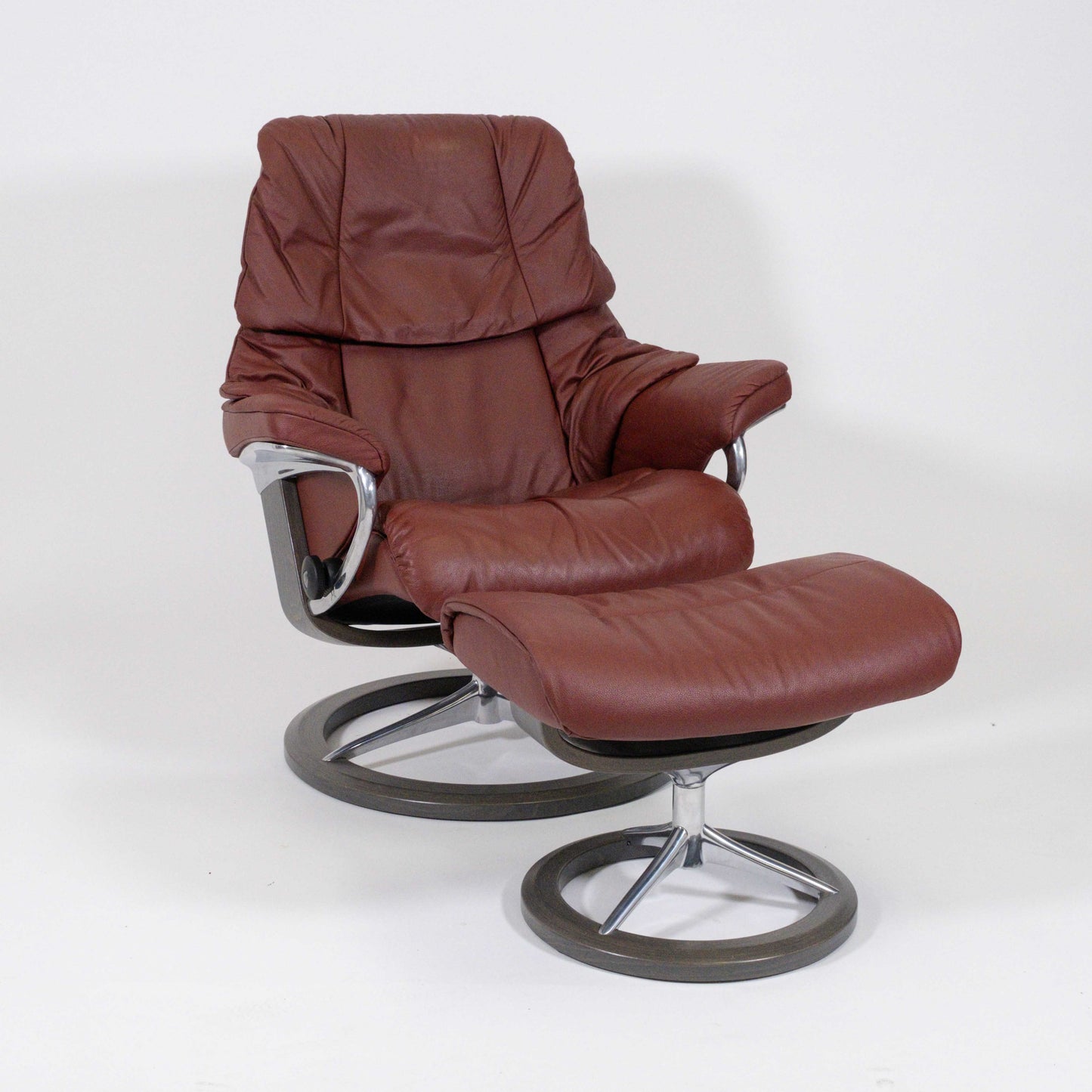 Ekornes Stressless Reno Signature (M) mit Hocker