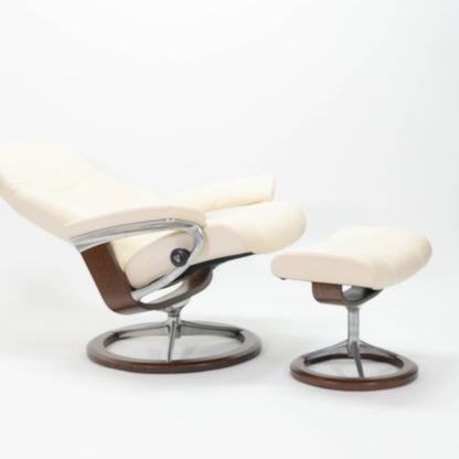 Ekornes Stressless Consul Signature (M) mit Hocker beige