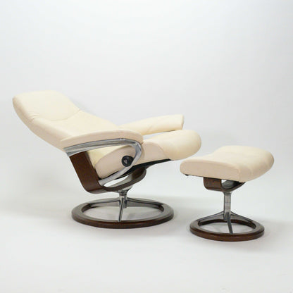 Ekornes Stressless Consul Signature (M) mit Hocker beige