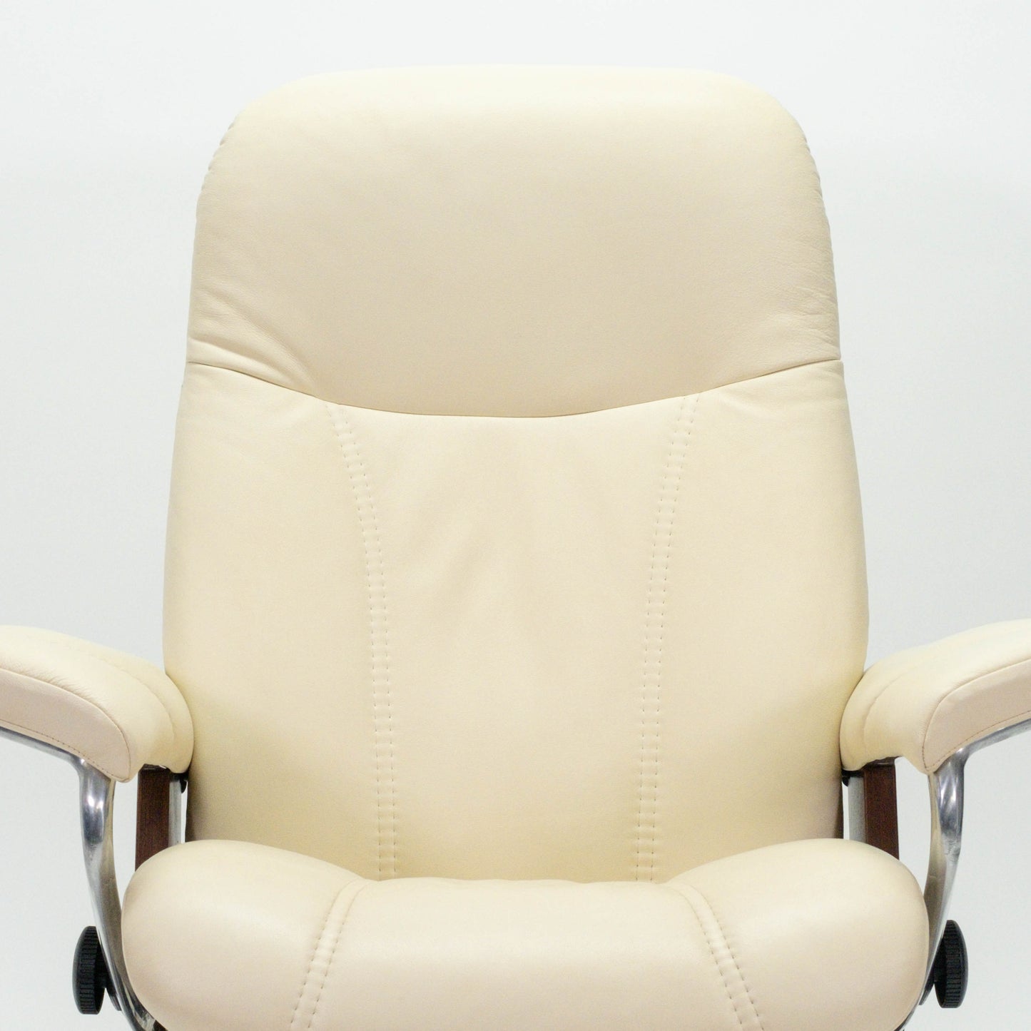 Ekornes Stressless Consul Signature (M) mit Hocker beige