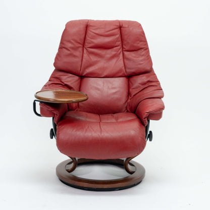 Ekornes Stressless Reno (S) mit Hocker rot