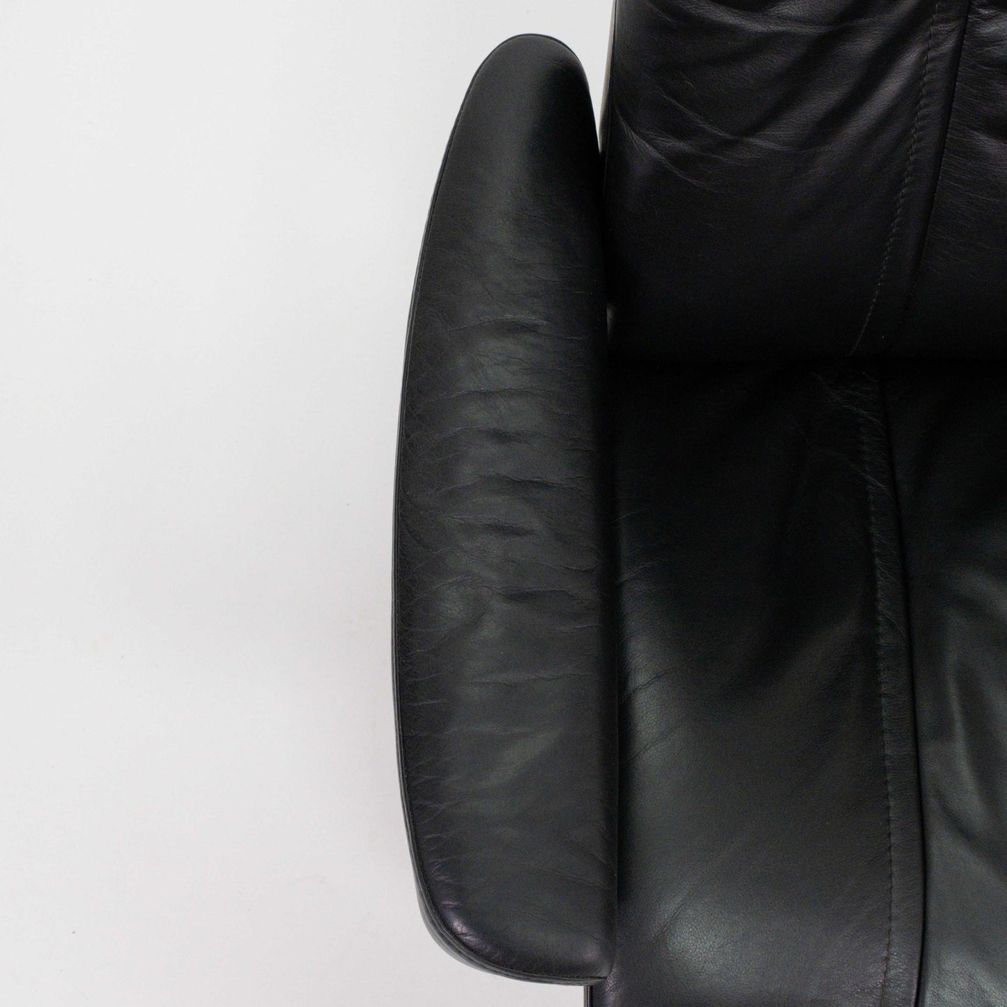 Ekornes Stressless Wing (L) mit Hocker schwarz