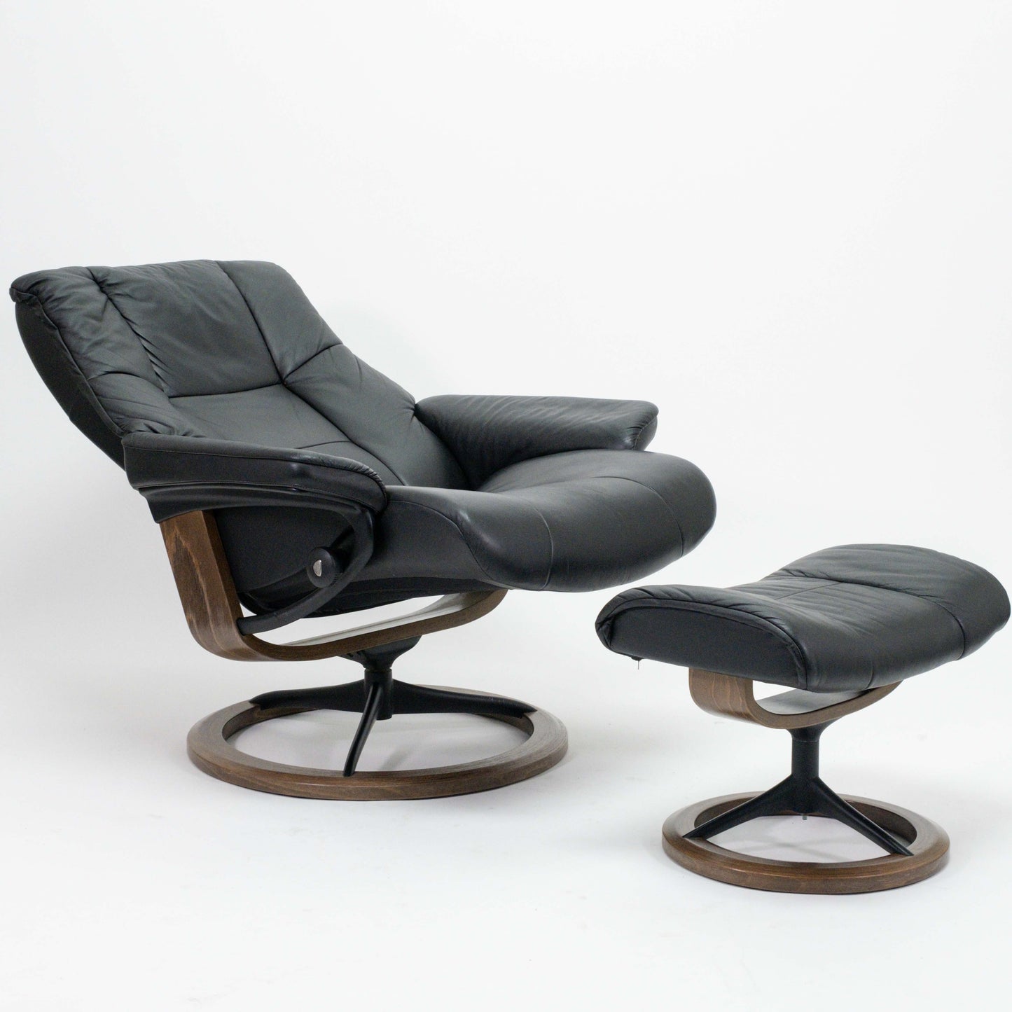 Ekornes Stressless Mayfair (L) mit Hocker Signature