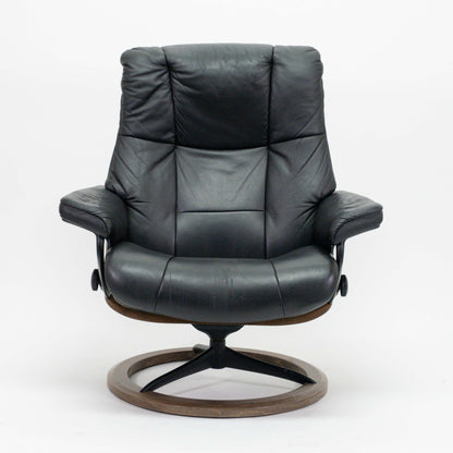 Ekornes Stressless Mayfair (L) mit Hocker Signature