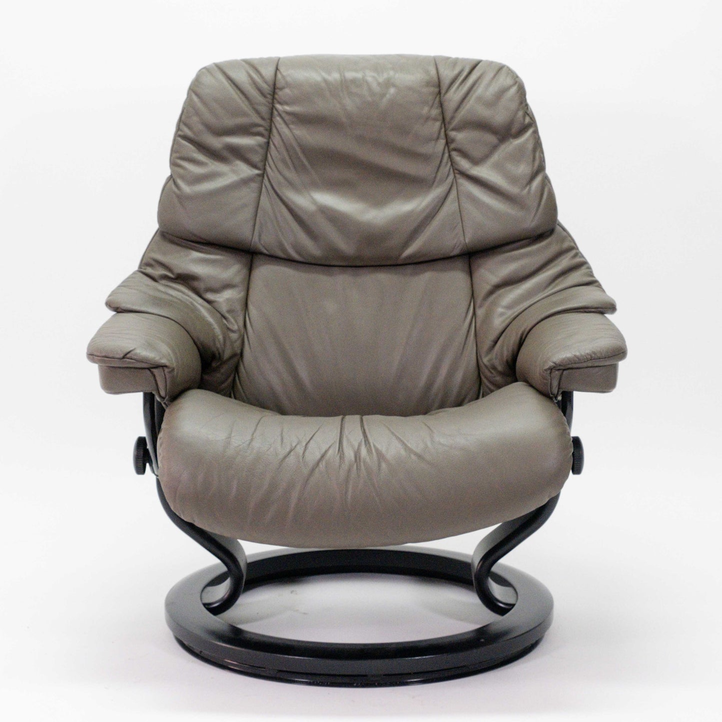 Ekornes Stressless Reno (L) mit Hocker schlamm