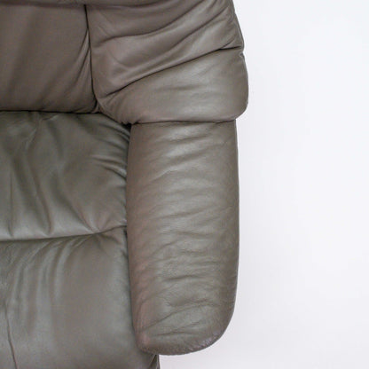 Ekornes Stressless Reno (L) mit Hocker schlamm