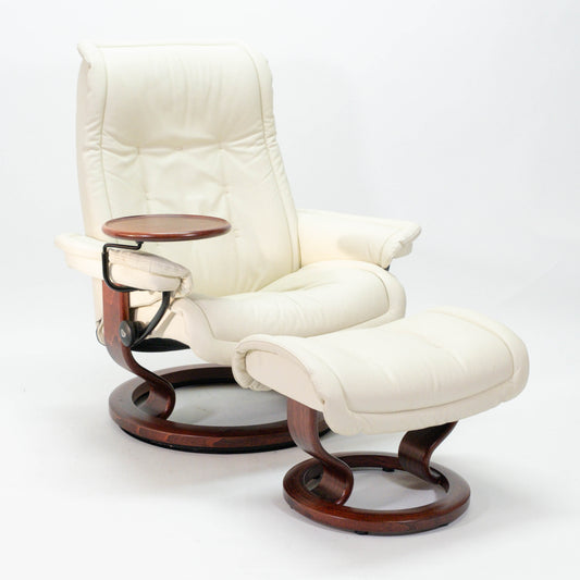 Ekornes Stressless Royal (L) mit Hocker & Swingtisch