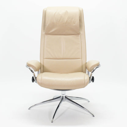 Ekornes Stressless Paris (M) mit Hocker