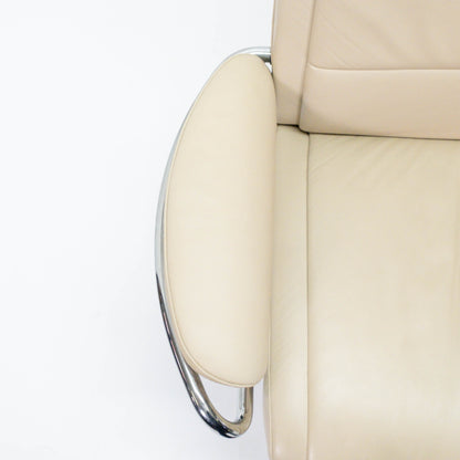 Ekornes Stressless Paris (M) mit Hocker