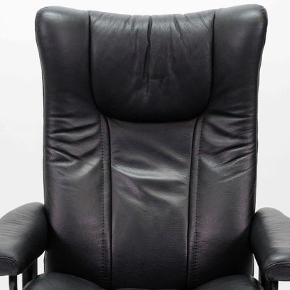 Ekornes Stressless Wing (M) mit Hocker schwarz