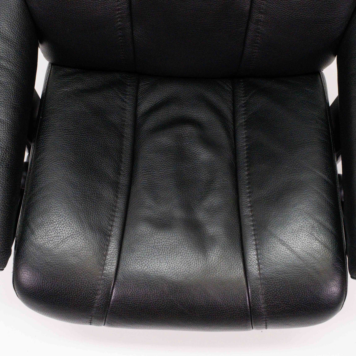 Ekornes Stressless Wing (M) mit Hocker schwarz