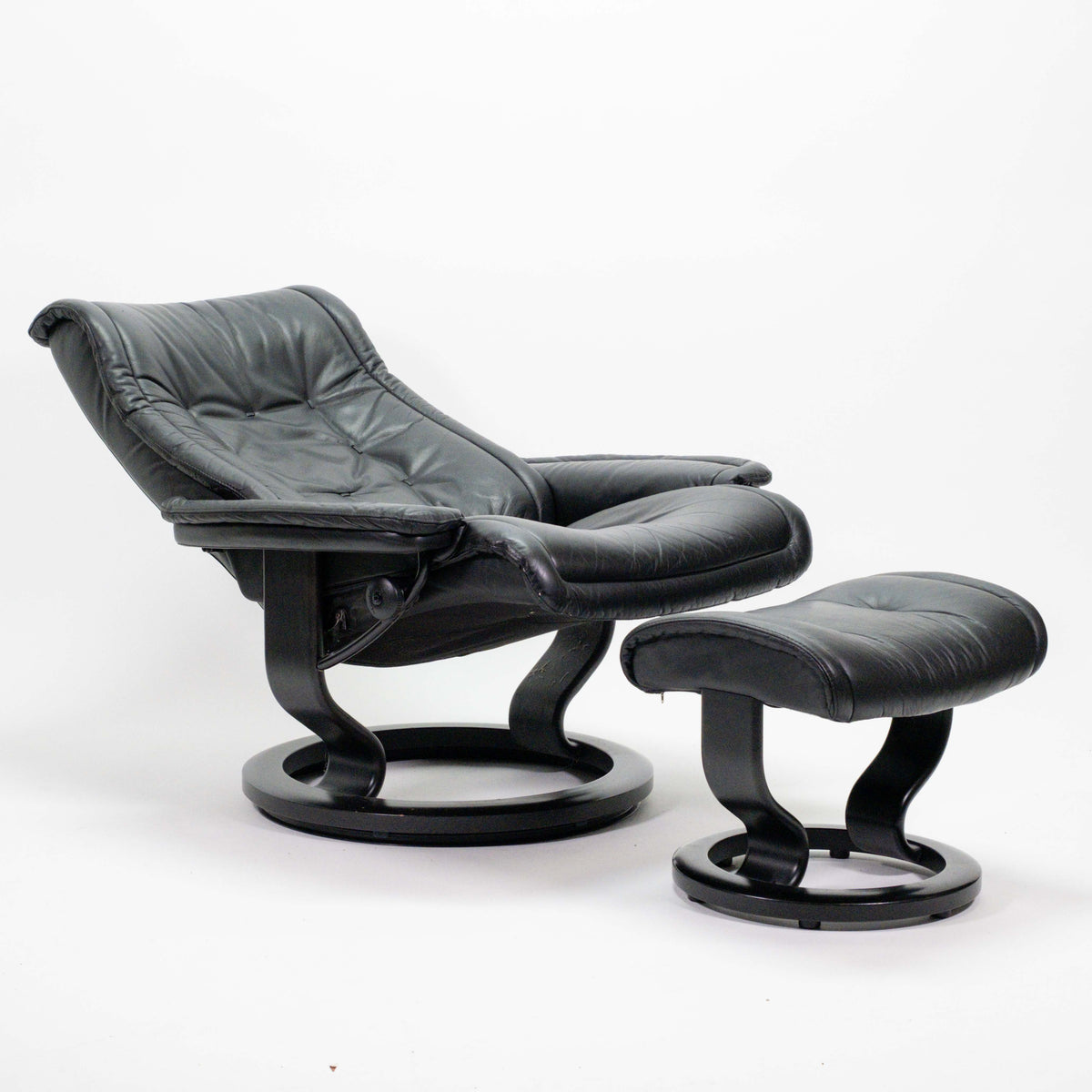 Ekornes Stressless Royal (L) mit Hocker schwarz