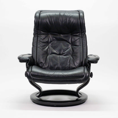 Ekornes Stressless Royal (L) mit Hocker schwarz