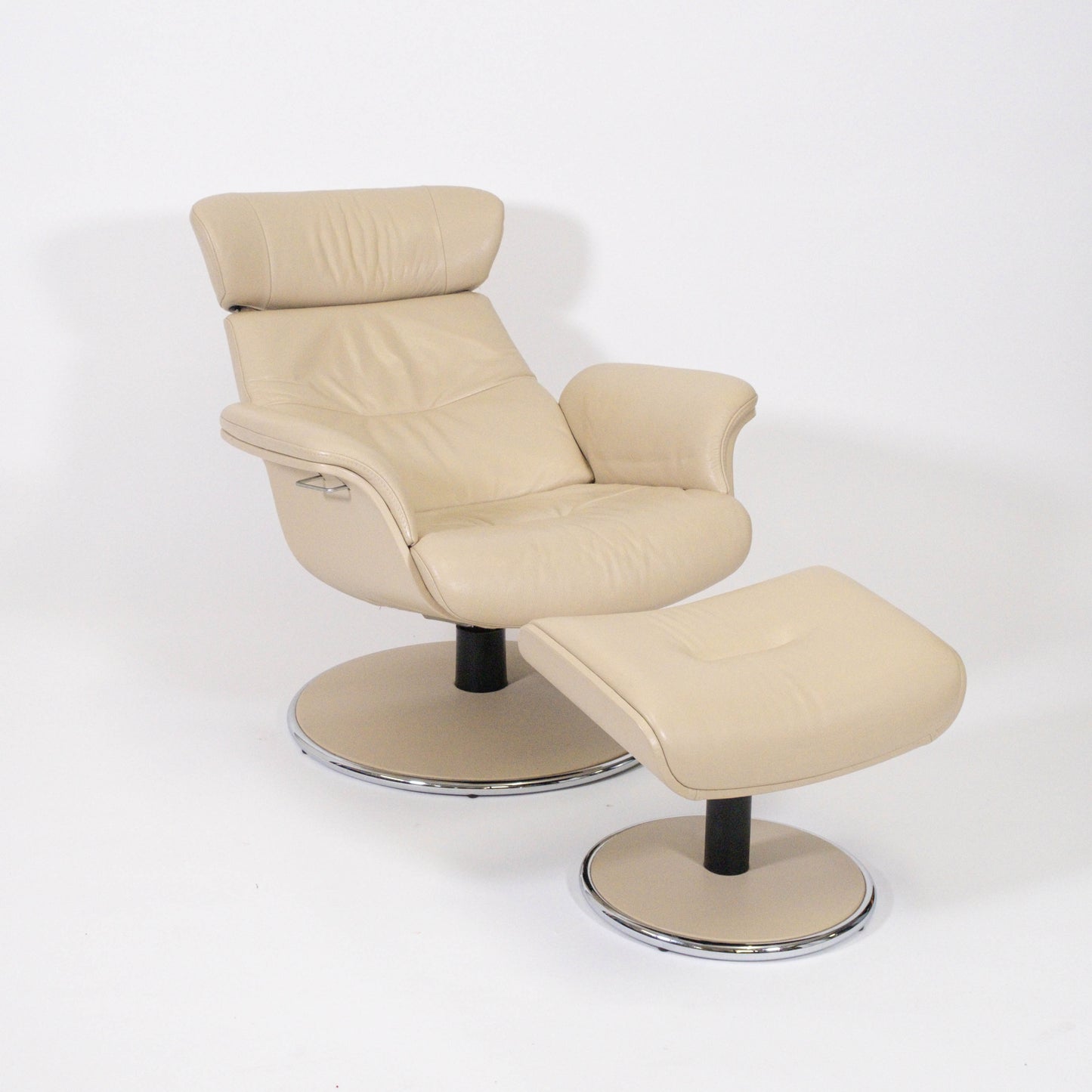 Conform Timeout mit Hocker beige