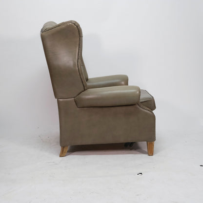 Chesterfield Sessel mit Relaxfunktion