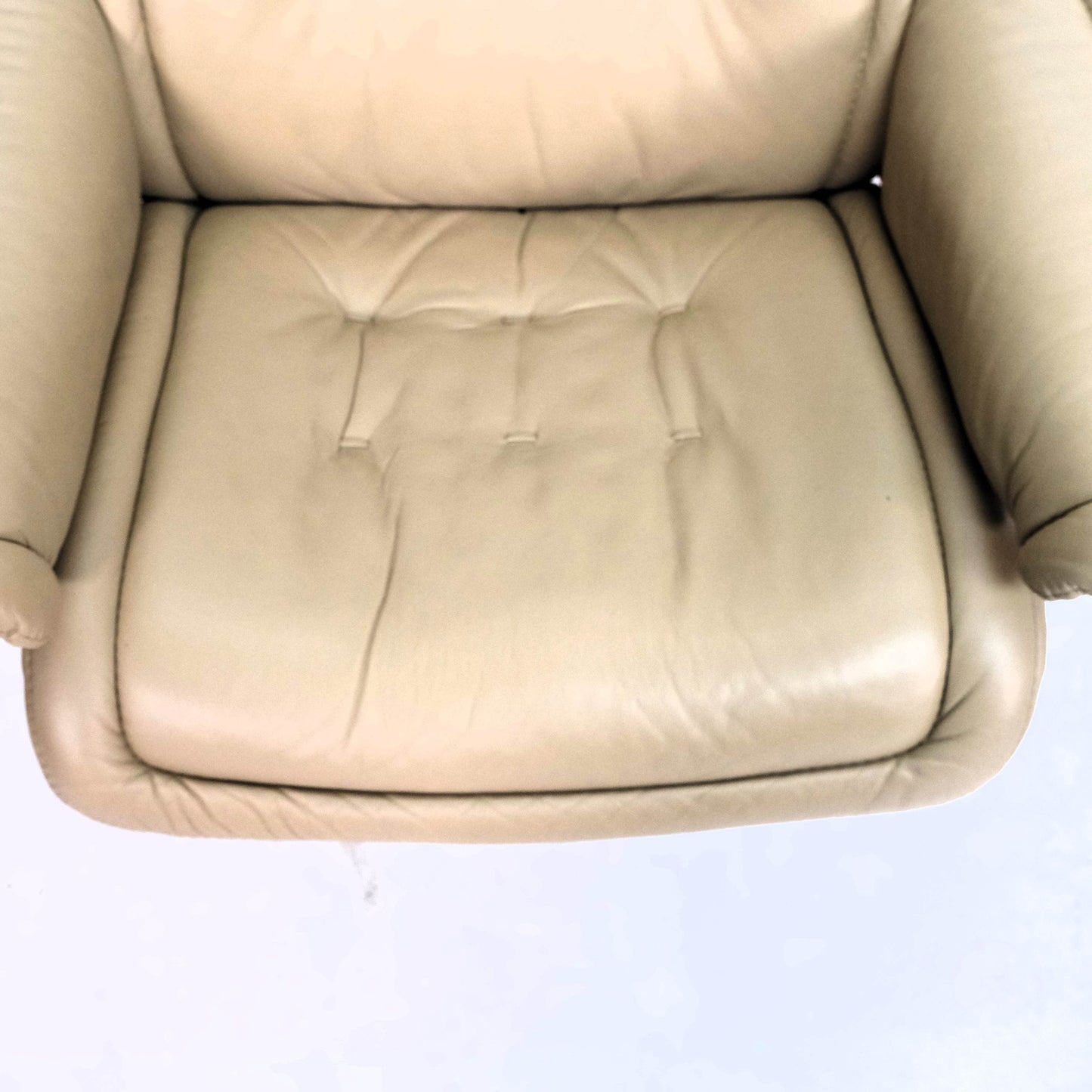Ekornes Stressless Royal (M) mit Hocker