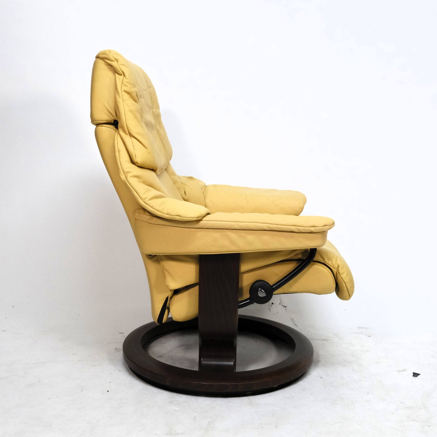 Ekornes Stressless Reno (S) mit Hocker