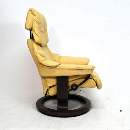 Ekornes Stressless Reno (S) mit Hocker