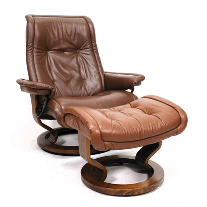 Ekornes Stressless Royal (L) mit Hocker