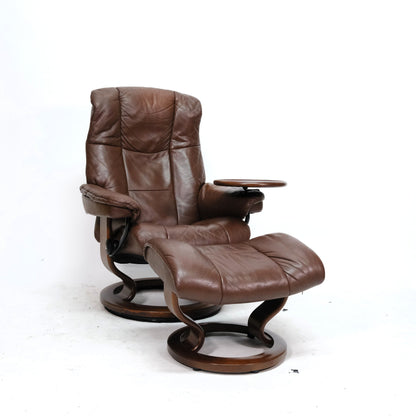 Ekornes Stressless Mayfair (S) mit Hocker