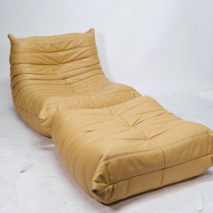 Ligne Roset Togo Sessel mit Ottomane