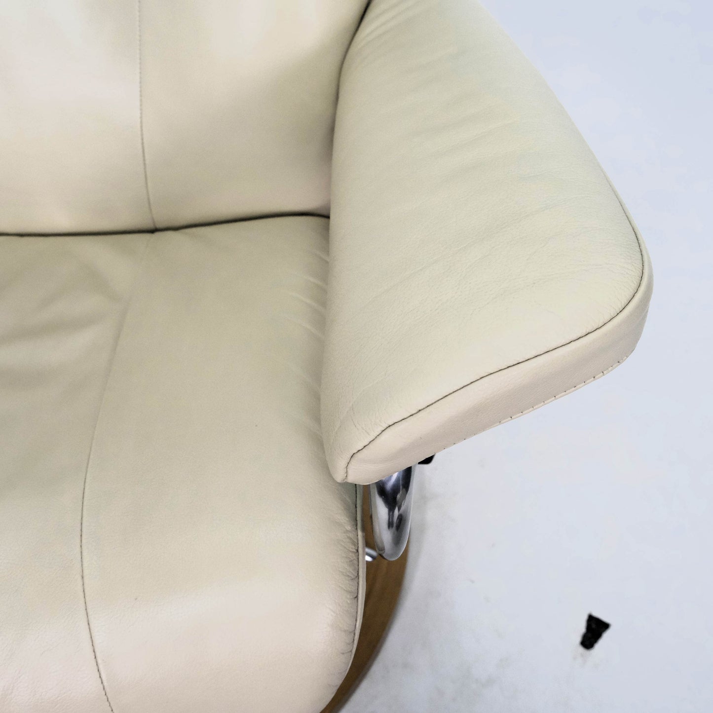 Ekornes Stressless Garda (M) mit Hocker