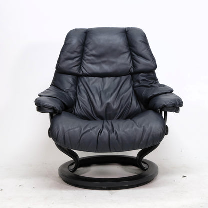 Ekornes Stressless Reno (L) mit Hocker II dunkelblau