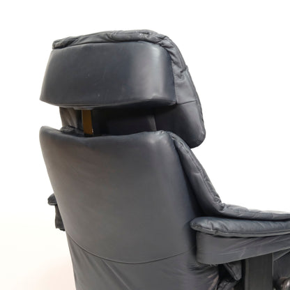 Ekornes Stressless Reno (L) mit Hocker II dunkelblau