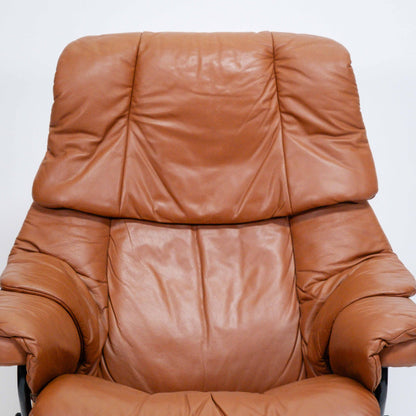Ekornes Stressless Reno (M) mit Hocker II cognac