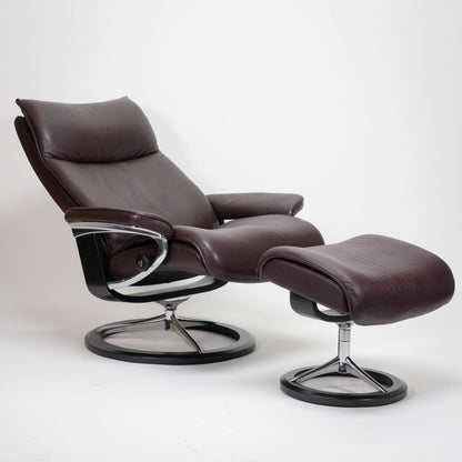 Ekornes Stressless Aura Signature (L) mit Hocker