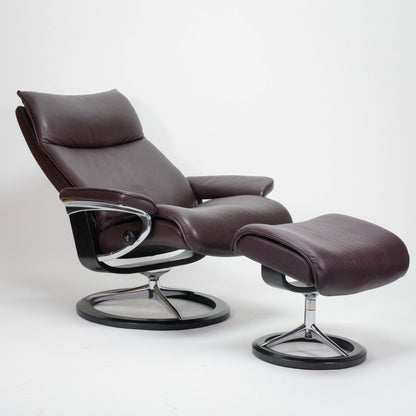 Ekornes Stressless Aura Signature (L) mit Hocker