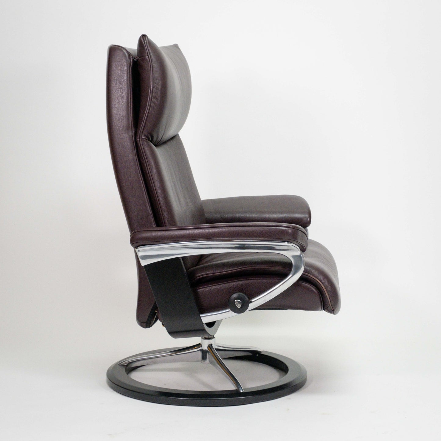 Ekornes Stressless Aura Signature (L) mit Hocker
